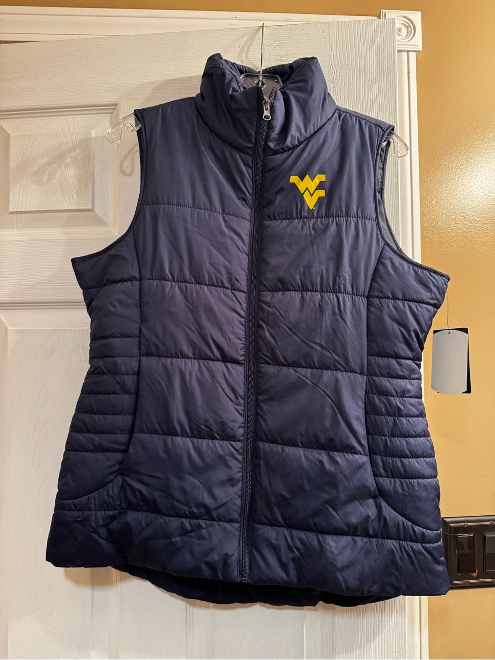 New ladies large GIII by Carl Banks WV puffer jacket vest